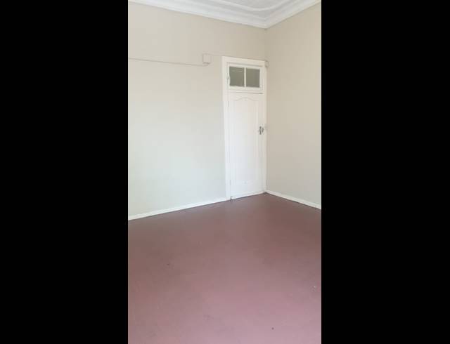 1 bed property to rent in HIGHLANDS NORTH